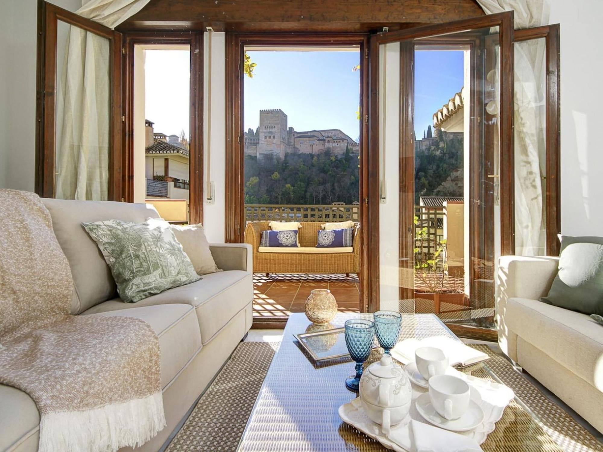 Chezmoihomes Alhambra Penthouse 2 Private Terraces Granada