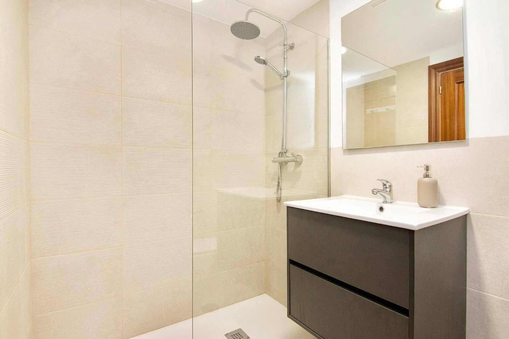 Chezmoihomes Alhambra Penthouse 2 Private Terraces Appartement *